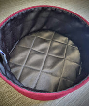 Load image into Gallery viewer, St Thomas of Acon cap and shell
