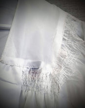 Load image into Gallery viewer, Ladies masonic gown
