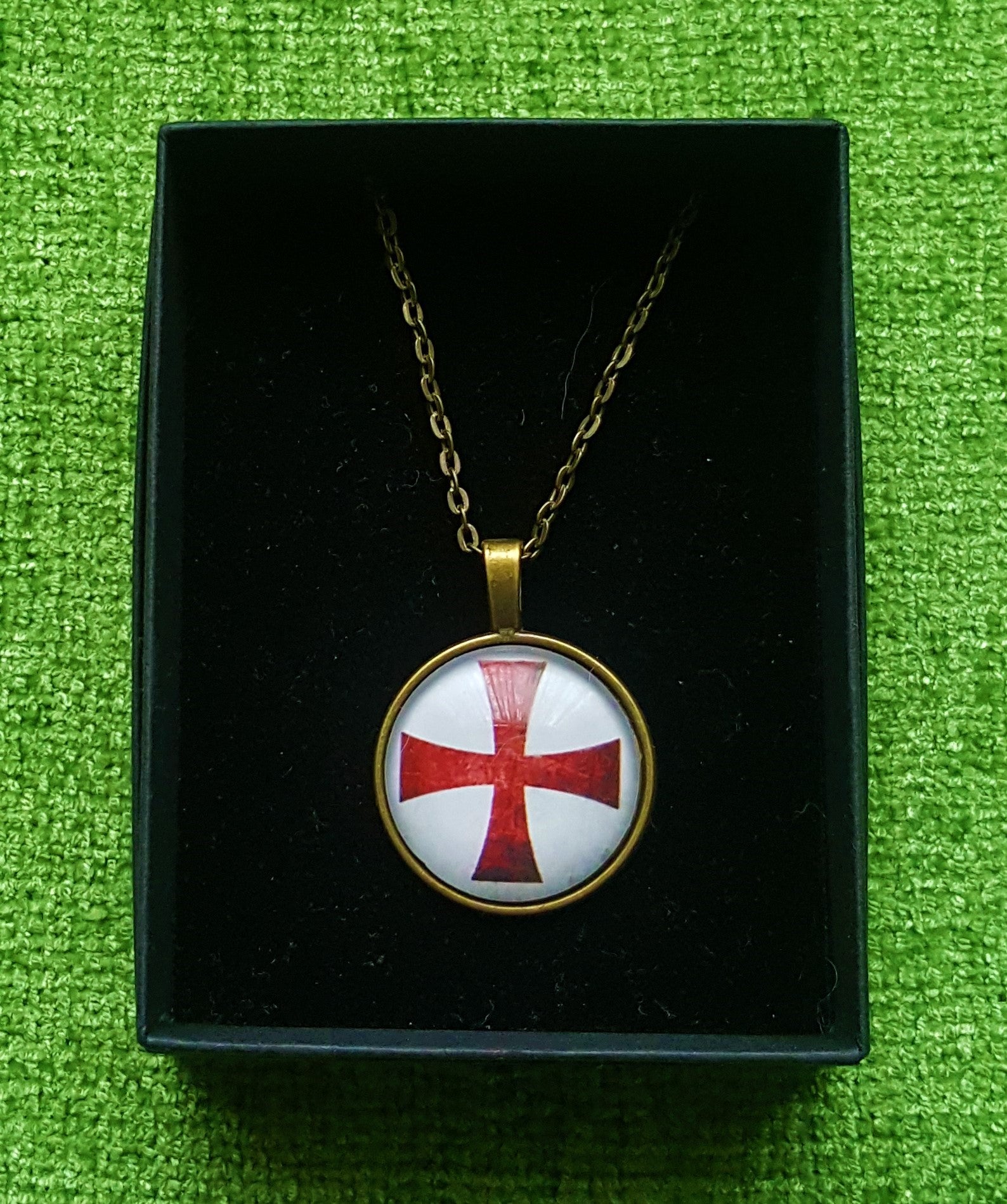 Knights Templar Bronze Nails Cross Necklace Medieval Pendant Jewelry –  Carmin & Flint