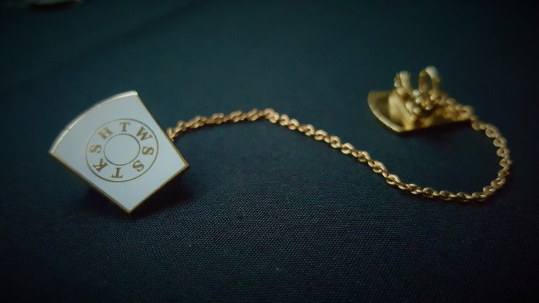 Mark Master Mason Gown Clips The Crafty Freemason mark-master-mason-gown-clips-the-crafty-freemason
