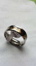 Load image into Gallery viewer, Wedding Band Style Ring (Black and Gold)
